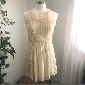Forever 21 Vintage Cream Rosette Ruffle Pleated Dress Size Small